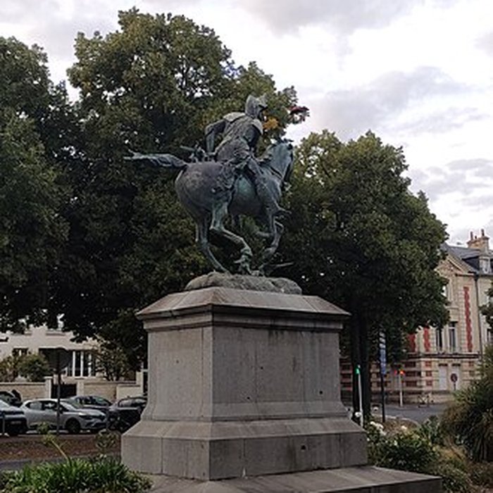 Photo de Statue de Duguesclin à Caen