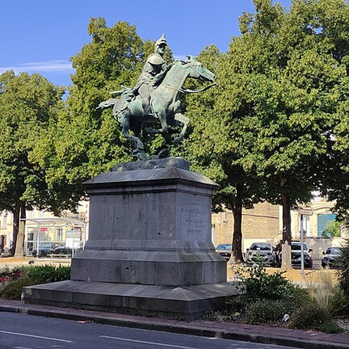 Photo de Statue de Duguesclin à Caen