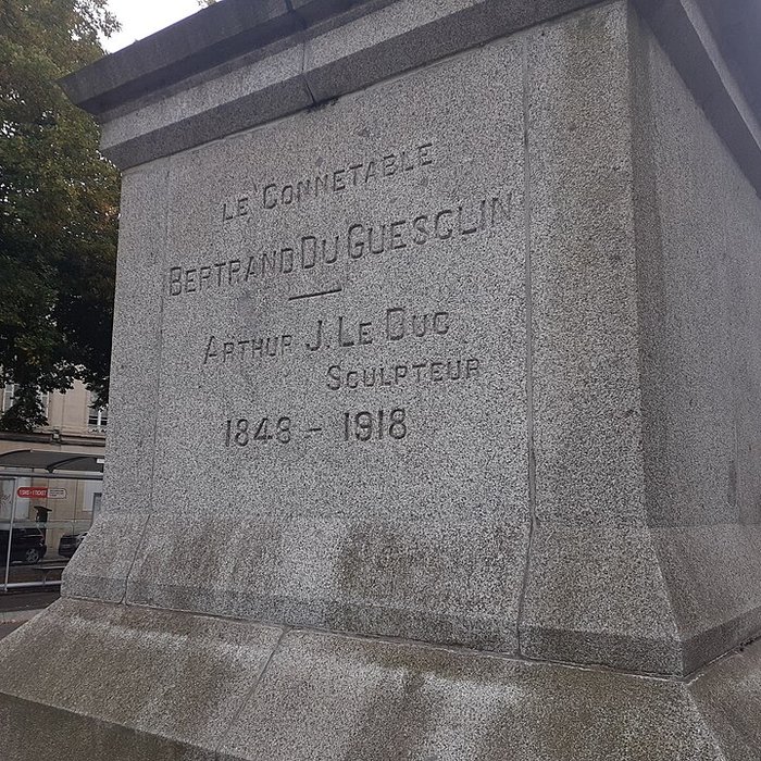 Photo de Statue de Duguesclin à Caen