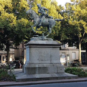 Statue de Duguesclin à Caen