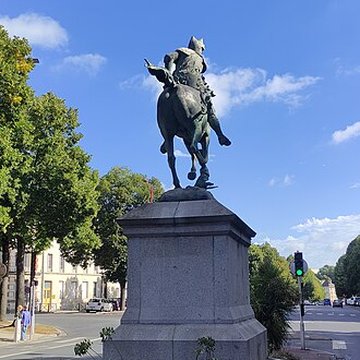 Statue de Duguesclin à Caen