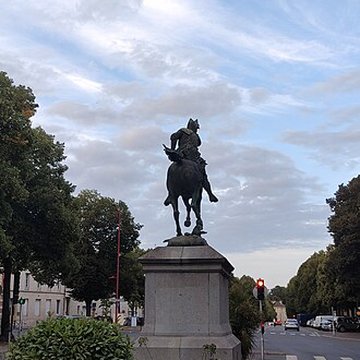 Statue de Duguesclin à Caen