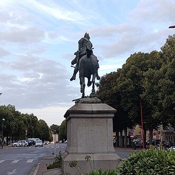 Statue de Duguesclin à Caen