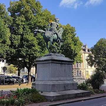 Statue de Duguesclin à Caen