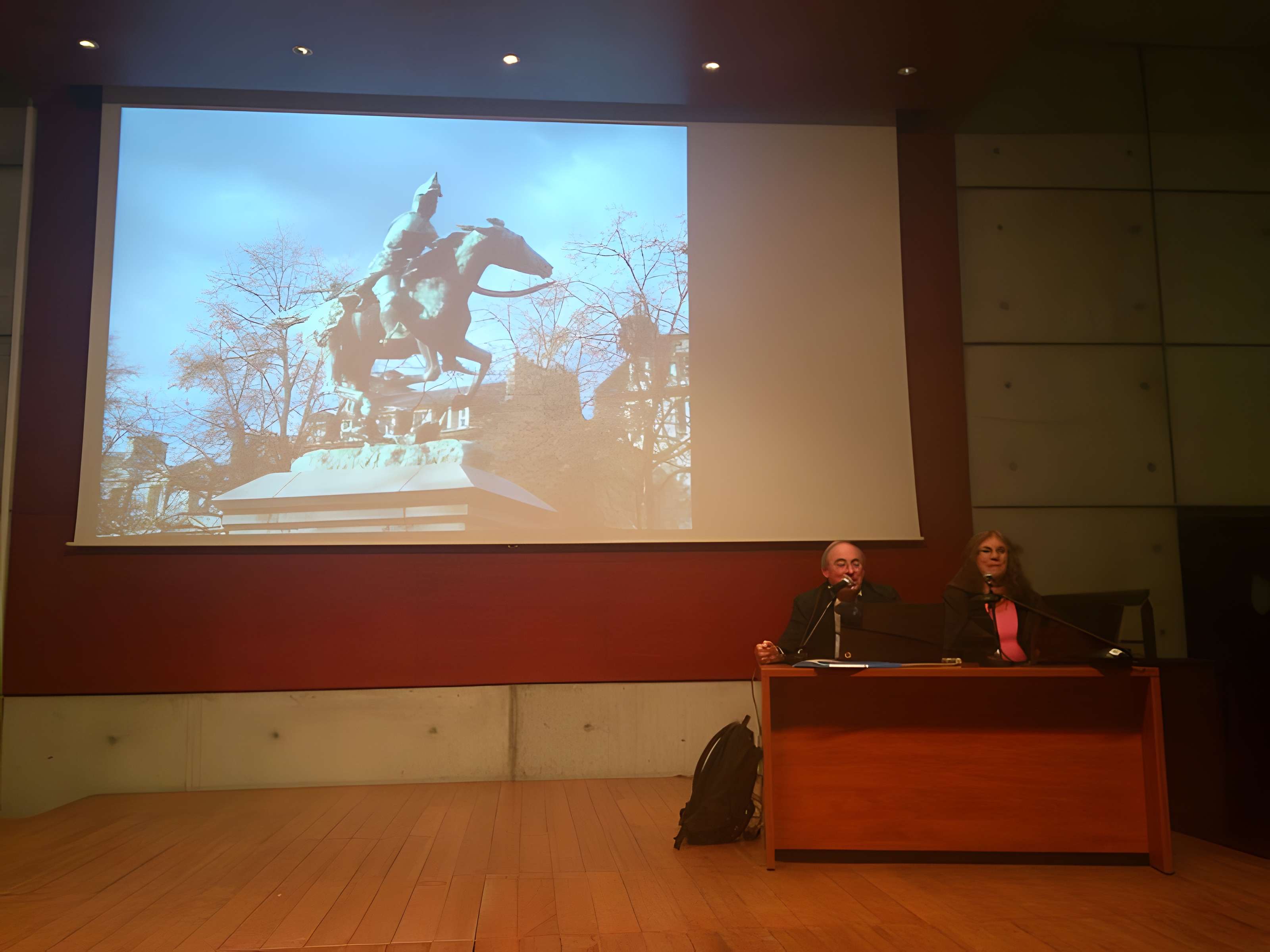 Statue de Duguesclin à Caen