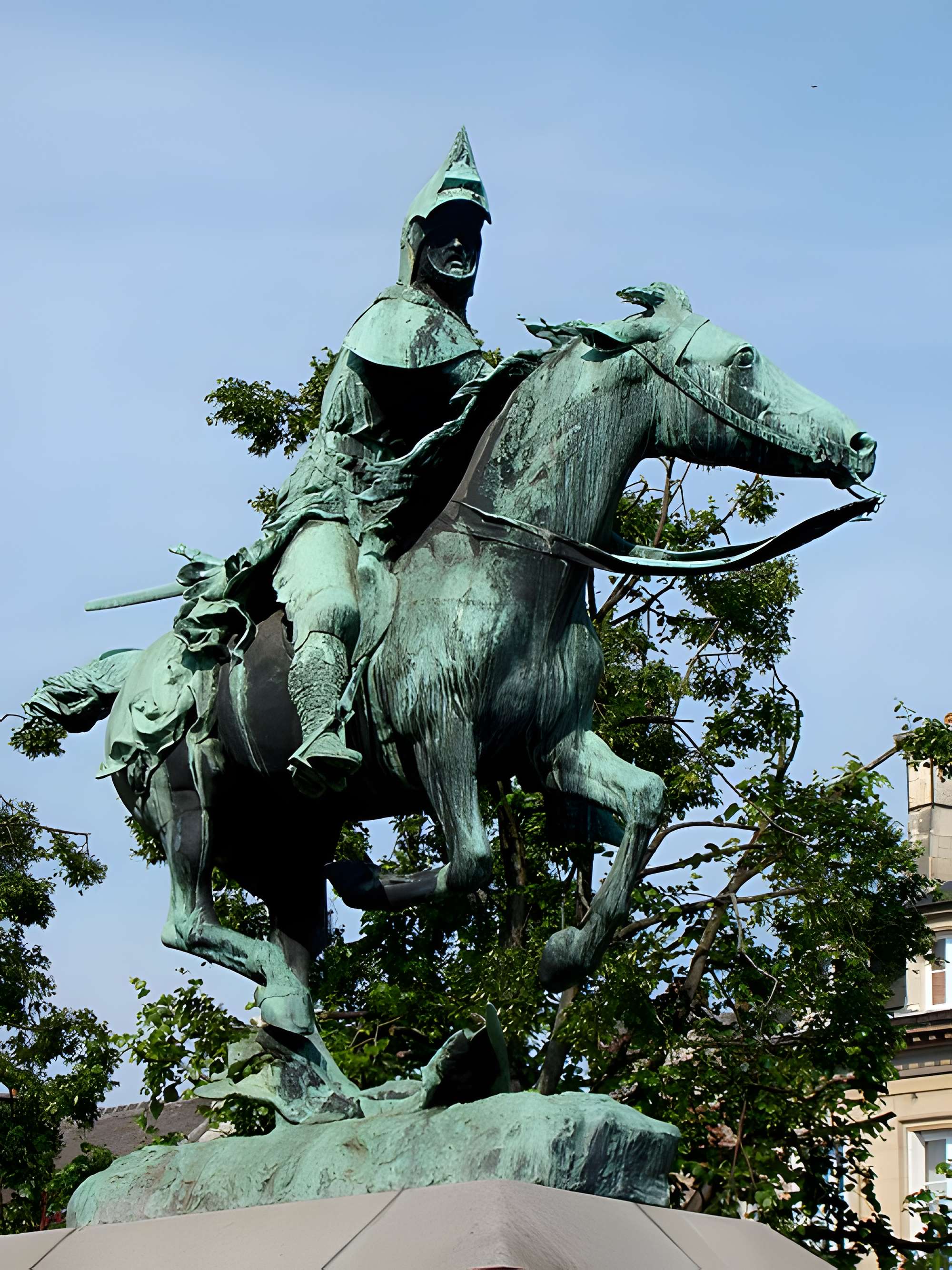Statue de Duguesclin à Caen