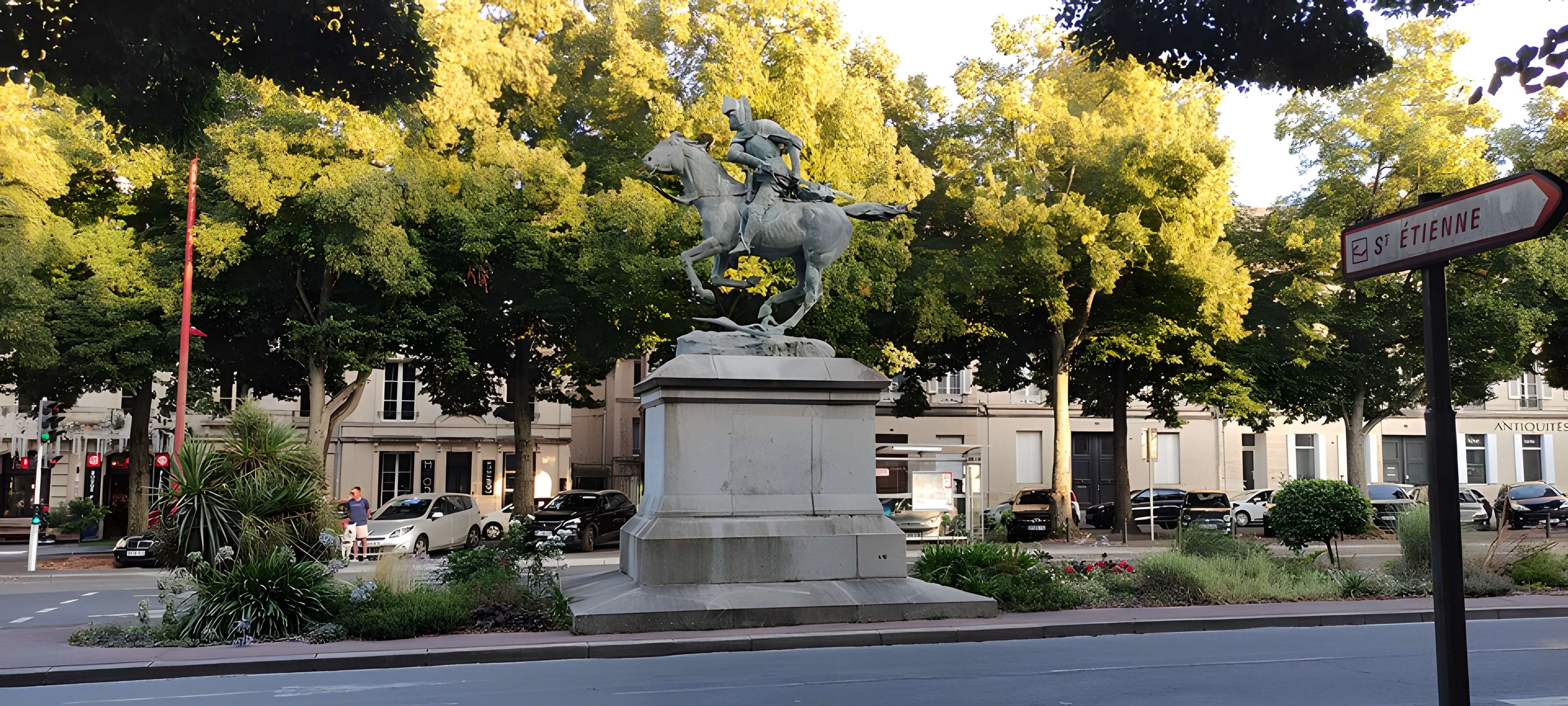 Statue de Duguesclin à Caen