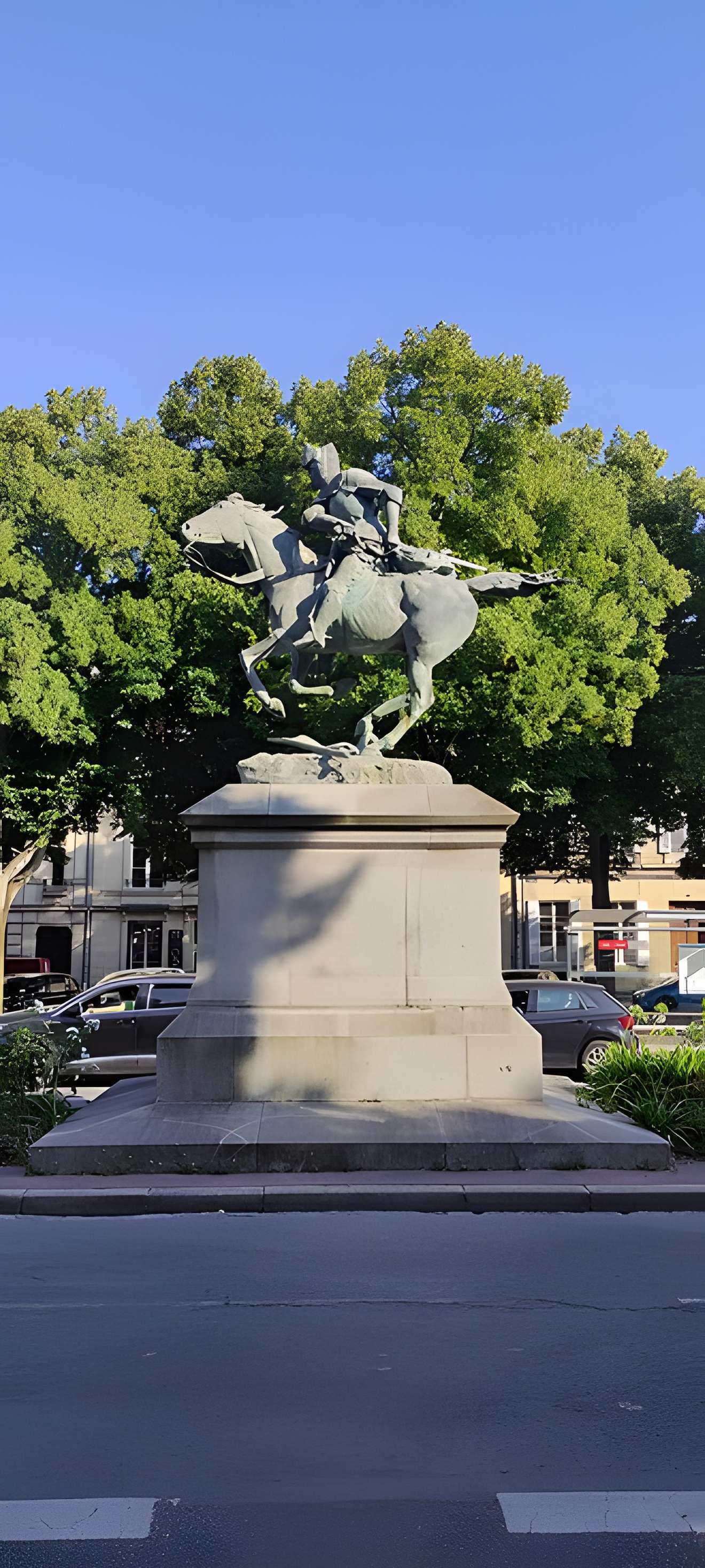 Statue de Duguesclin à Caen