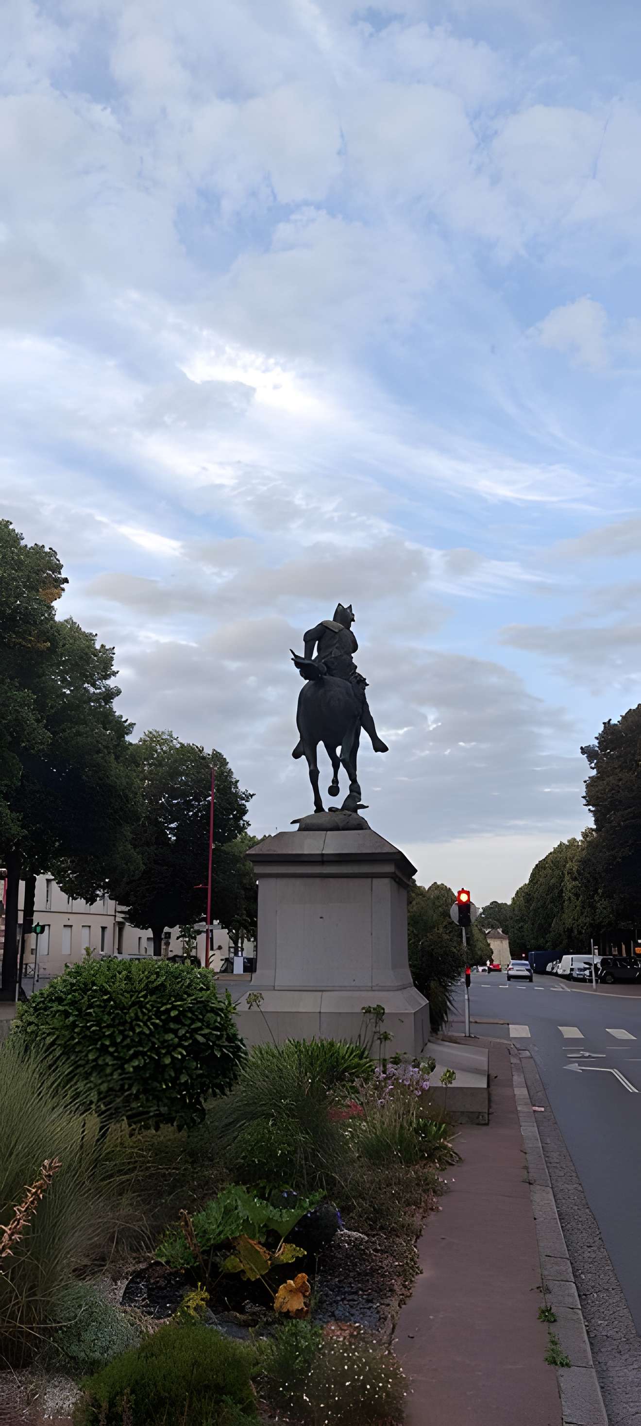 Statue de Duguesclin à Caen