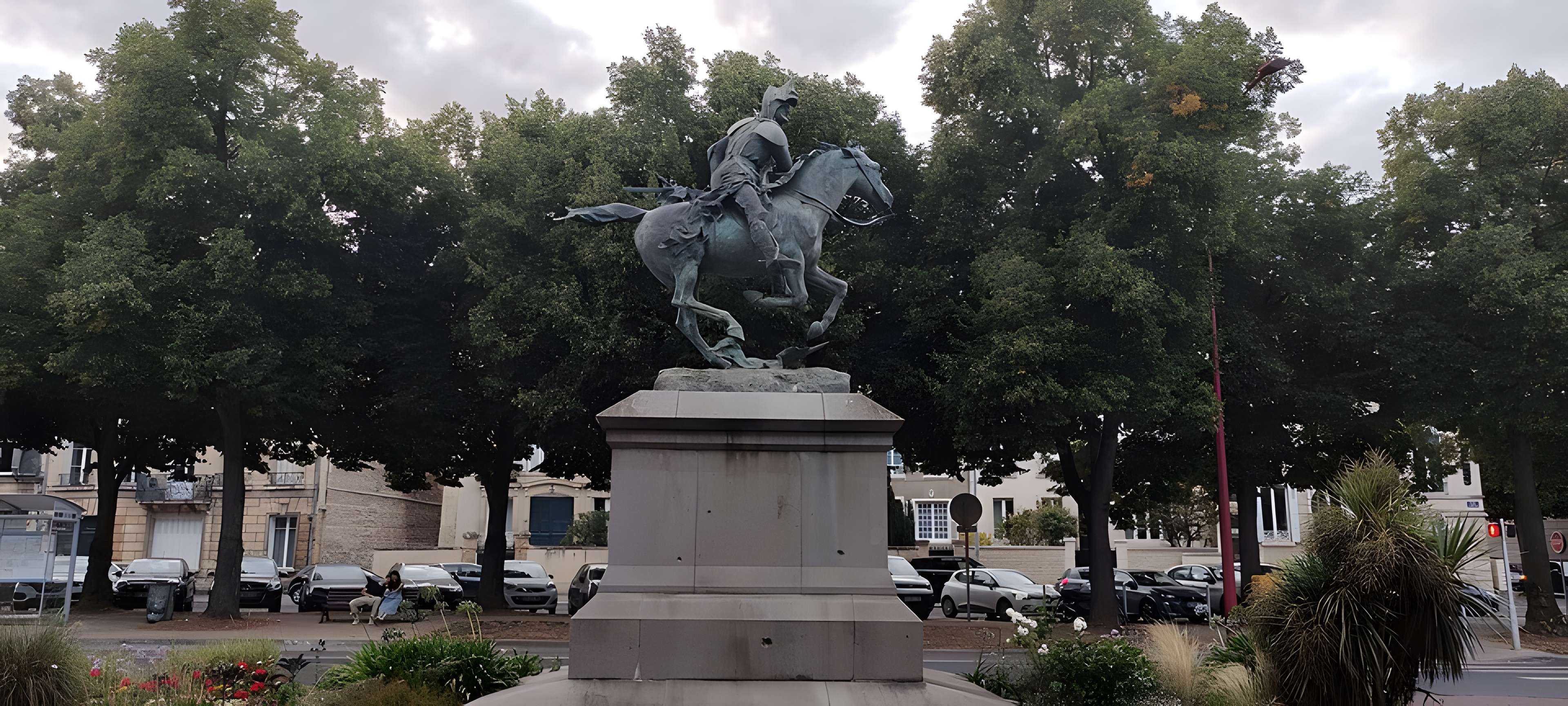 Statue de Duguesclin à Caen