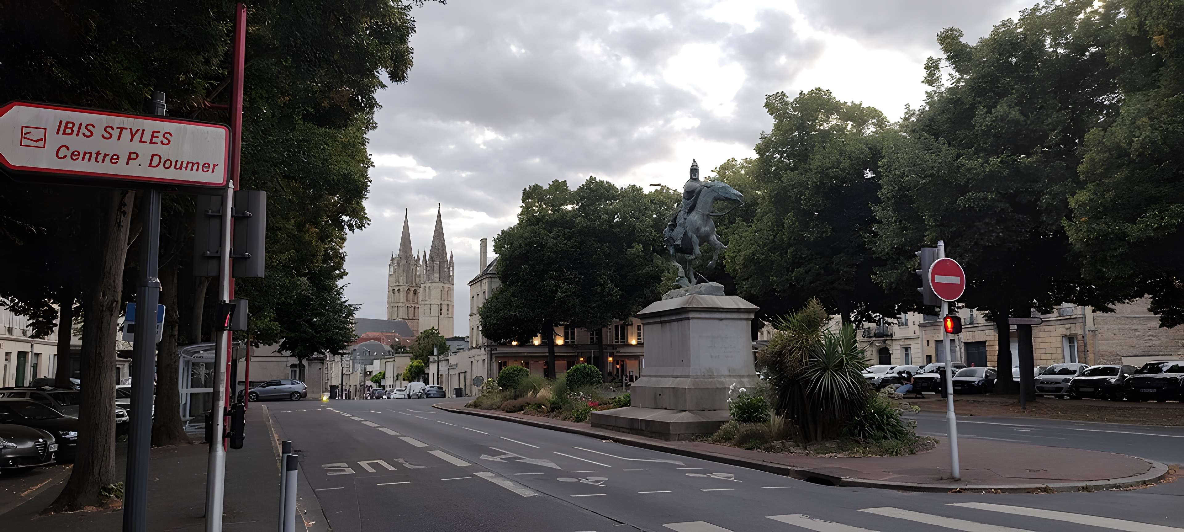 Statue de Duguesclin à Caen