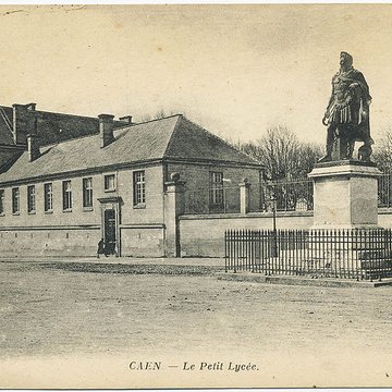 Statue de Louis XIV à Caen