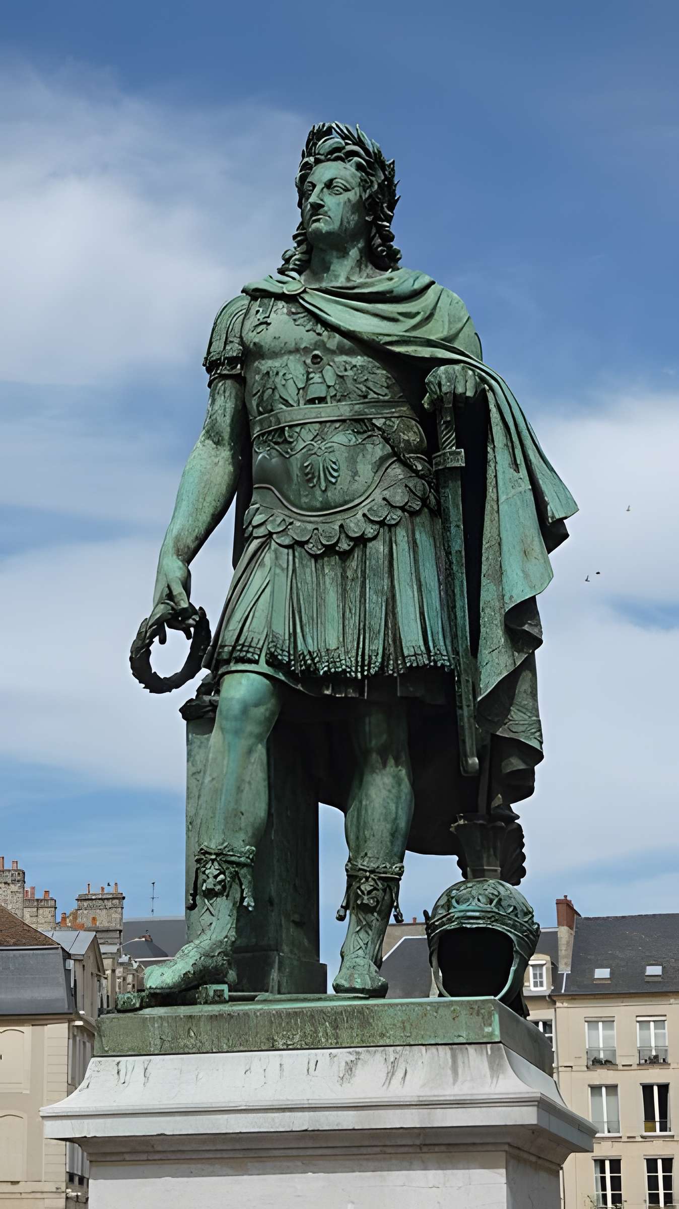 Statue de Louis XIV à Caen