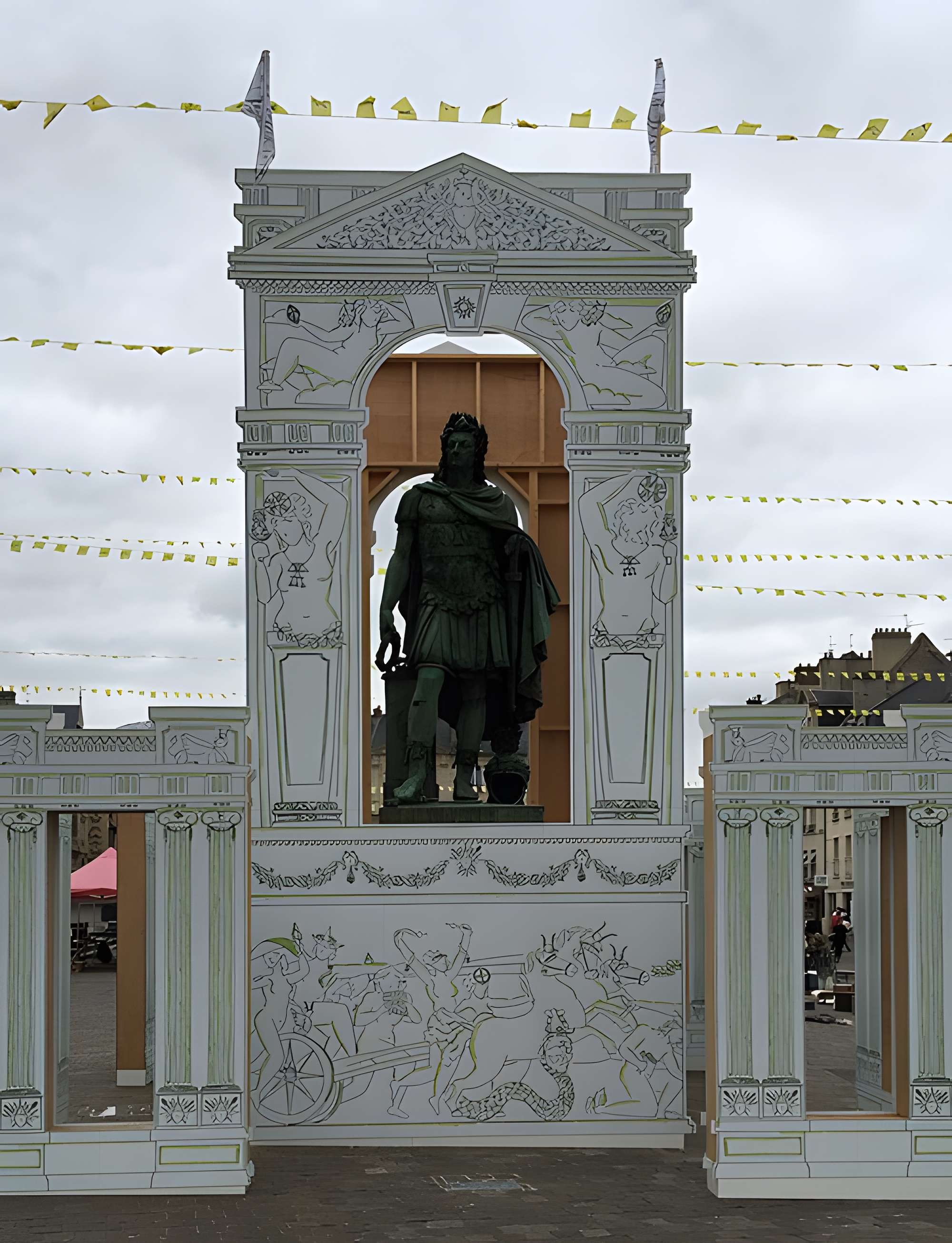 Statue de Louis XIV à Caen