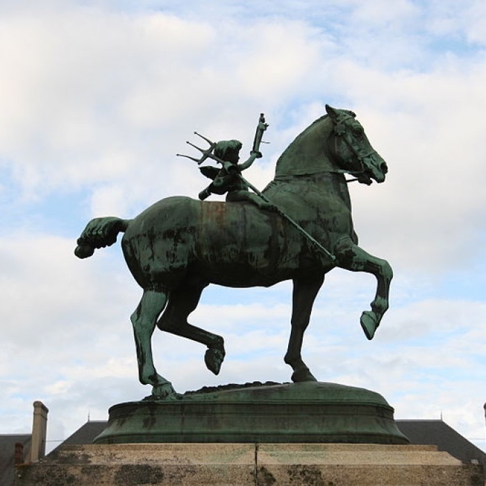 Photo de Statue de Neptune à Mortagne-au-Perche
