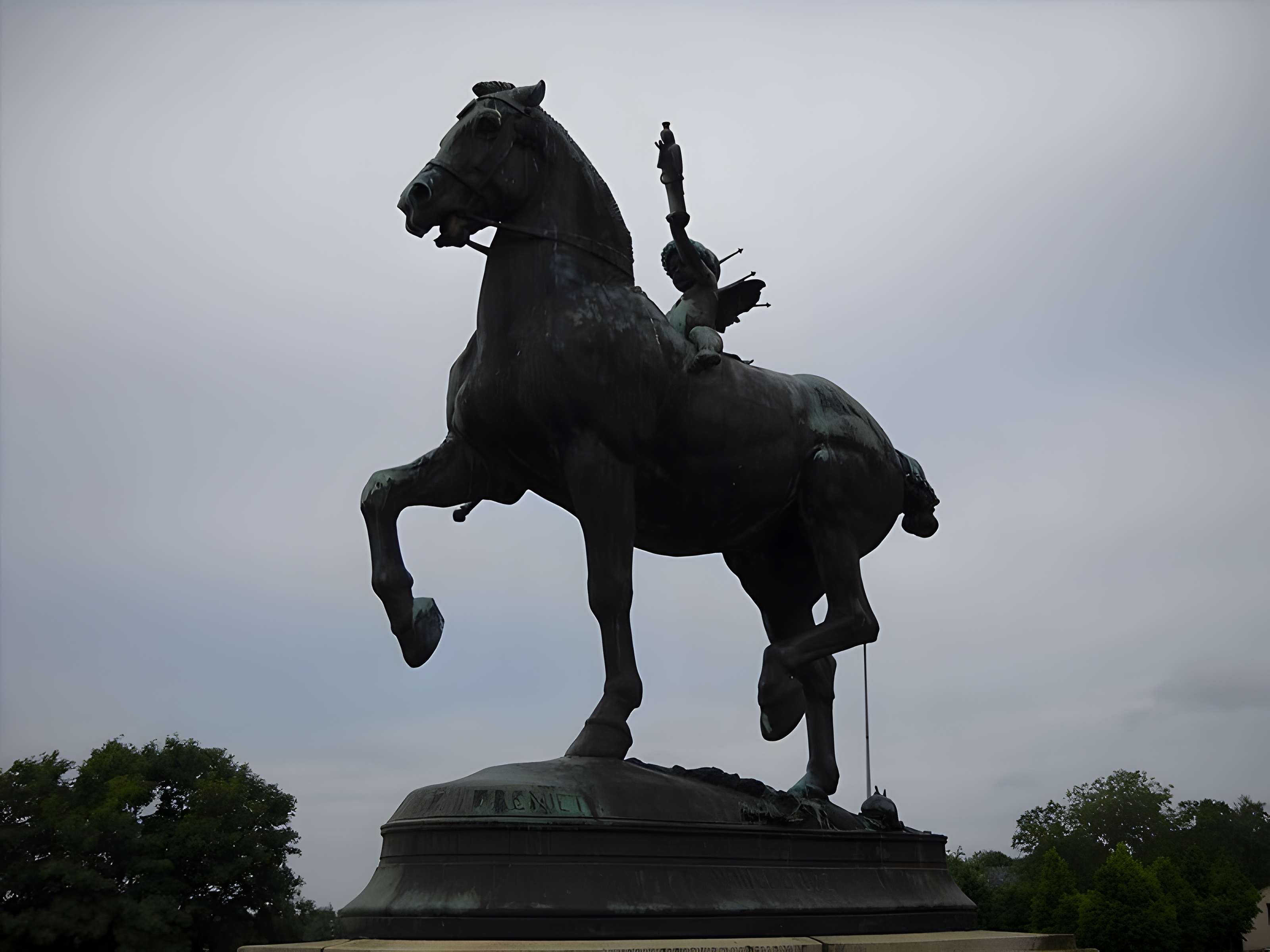 Statue de Neptune à Mortagne-au-Perche