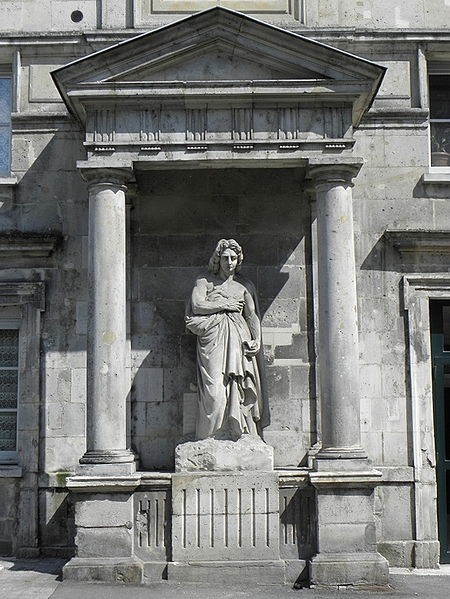 Photo de Statue de Racine à La Ferté-Milon