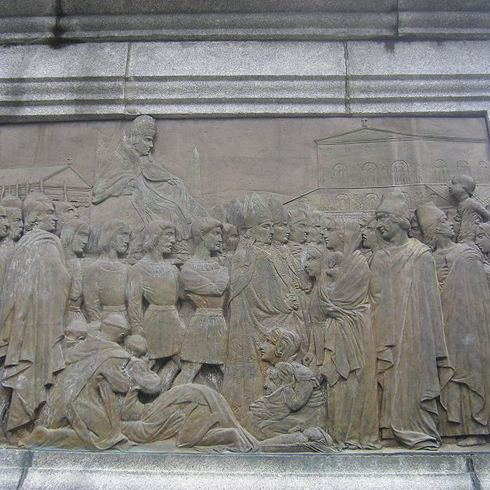 Photo de Statue du Pape Gerbert à Aurillac