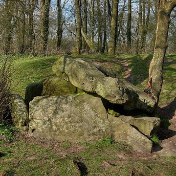 Table des Fées de Fresnicourt-le-Dolmen