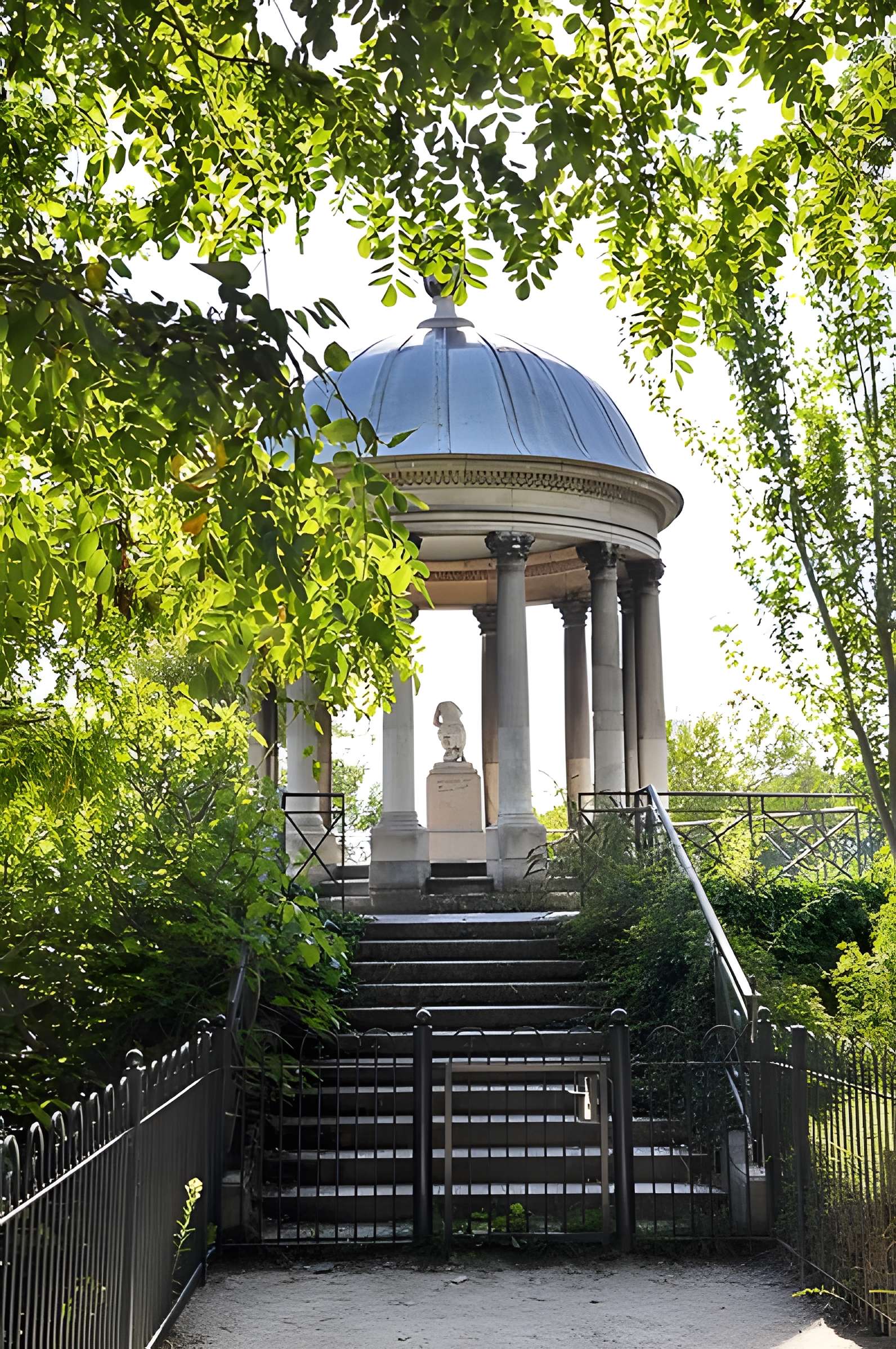 Temple de l'Amour de Neuilly-sur-Seine