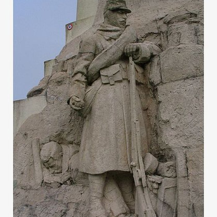 Photo de Terrains de zone rouge à Vauquois