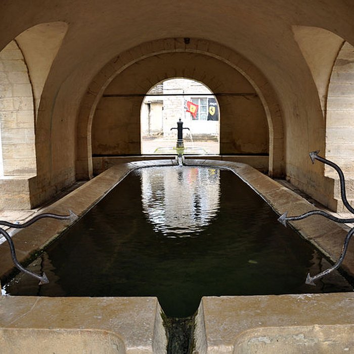 Photo de Mairie-lavoir de Beaujeu