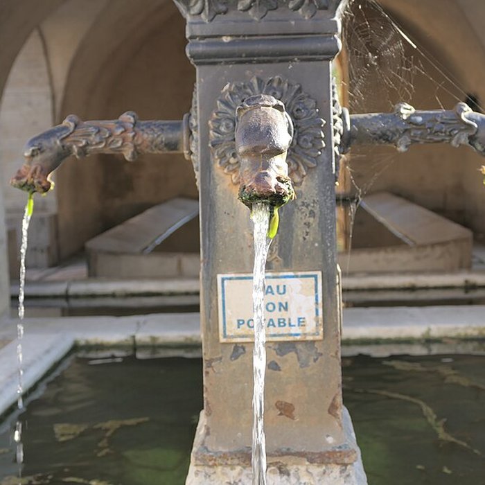 Photo de Mairie-lavoir de Beaujeu