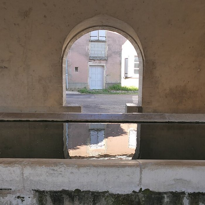 Photo de Mairie-lavoir de Beaujeu
