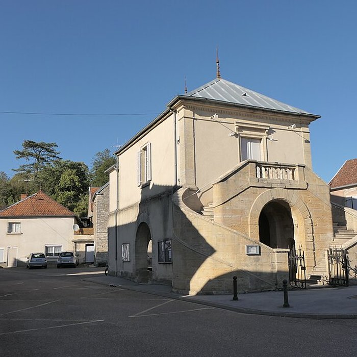 Photo de Mairie-lavoir de Beaujeu