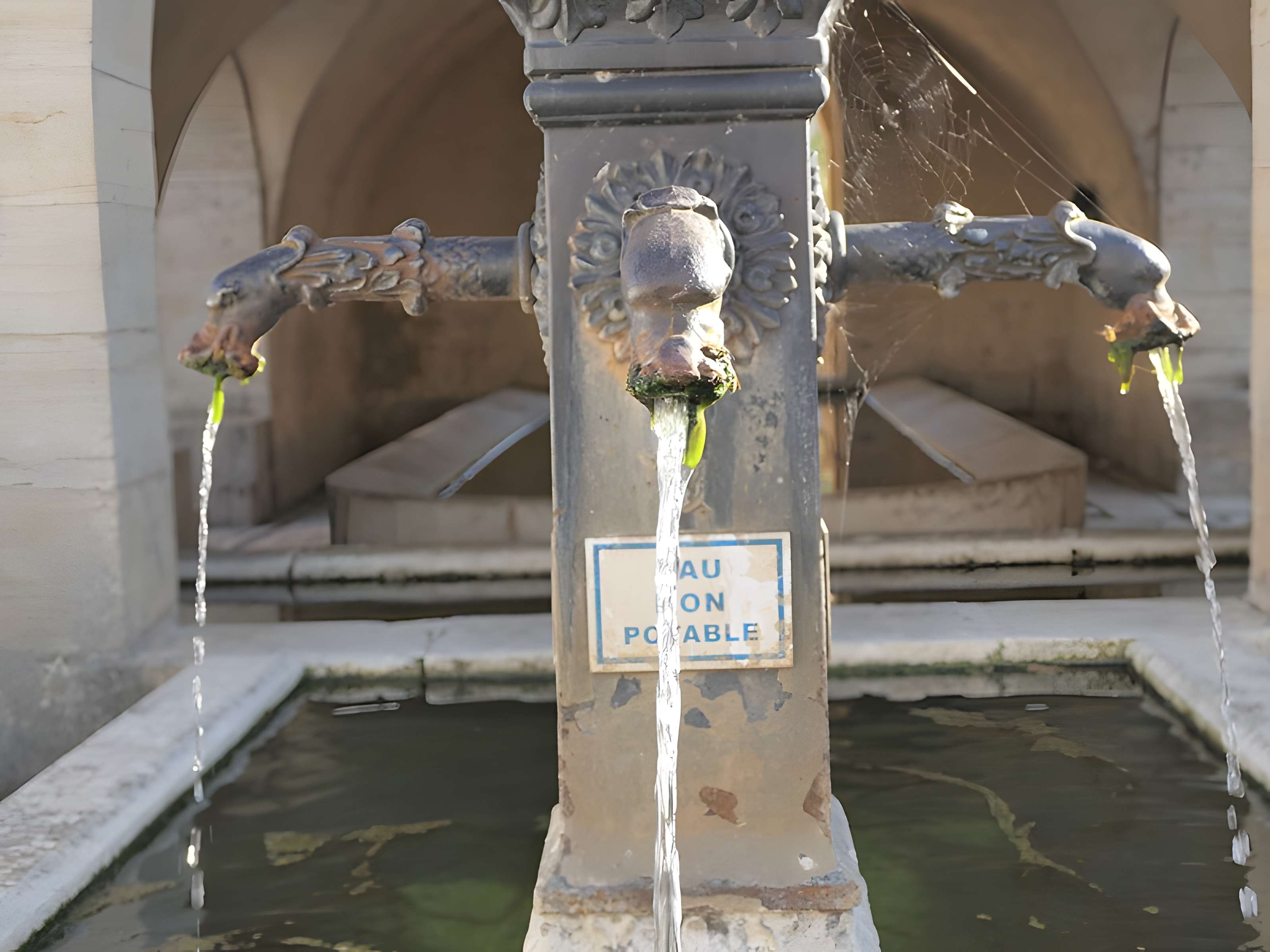 Mairie-lavoir de Beaujeu