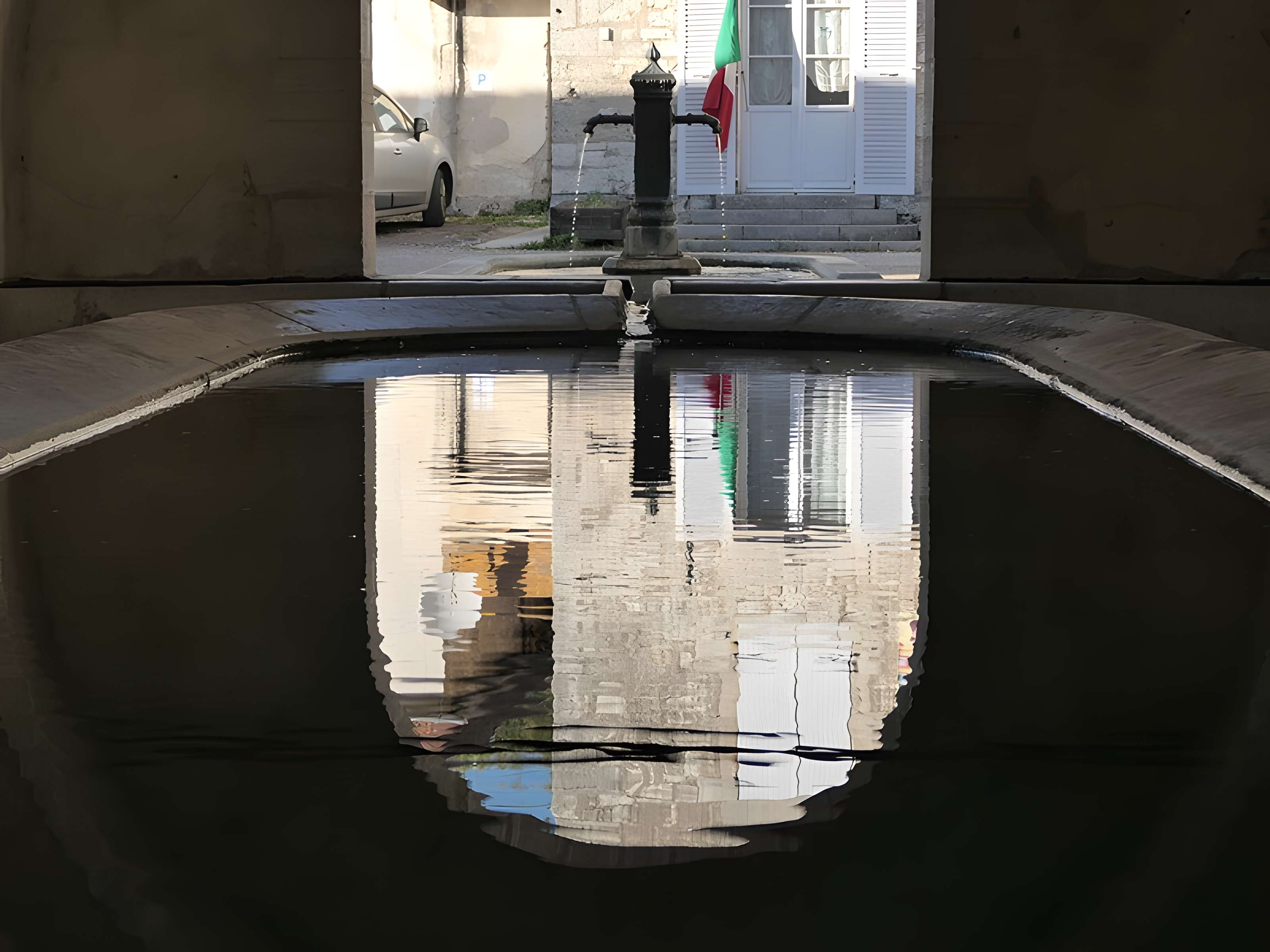 Mairie-lavoir de Beaujeu