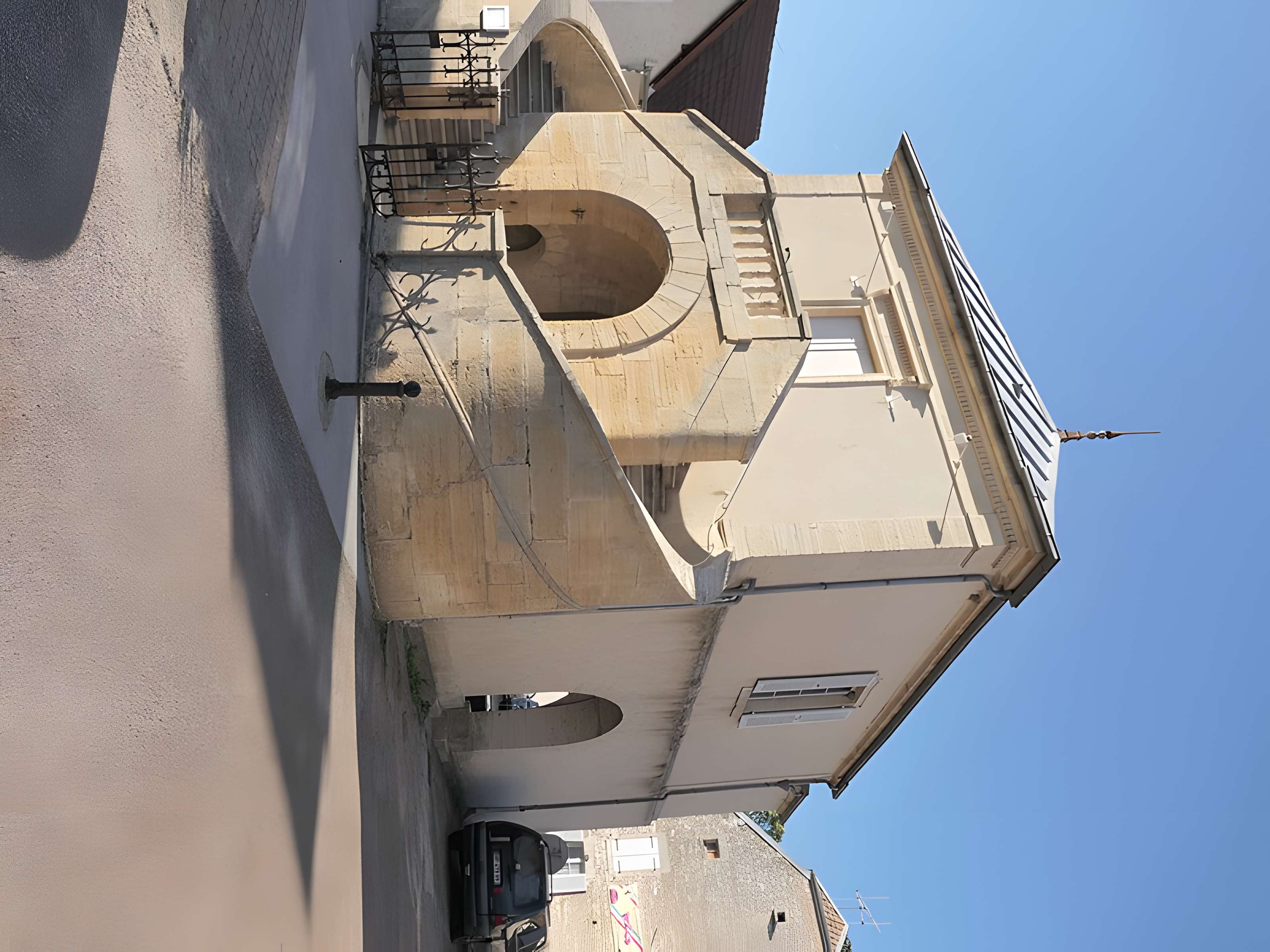 Mairie-lavoir de Beaujeu
