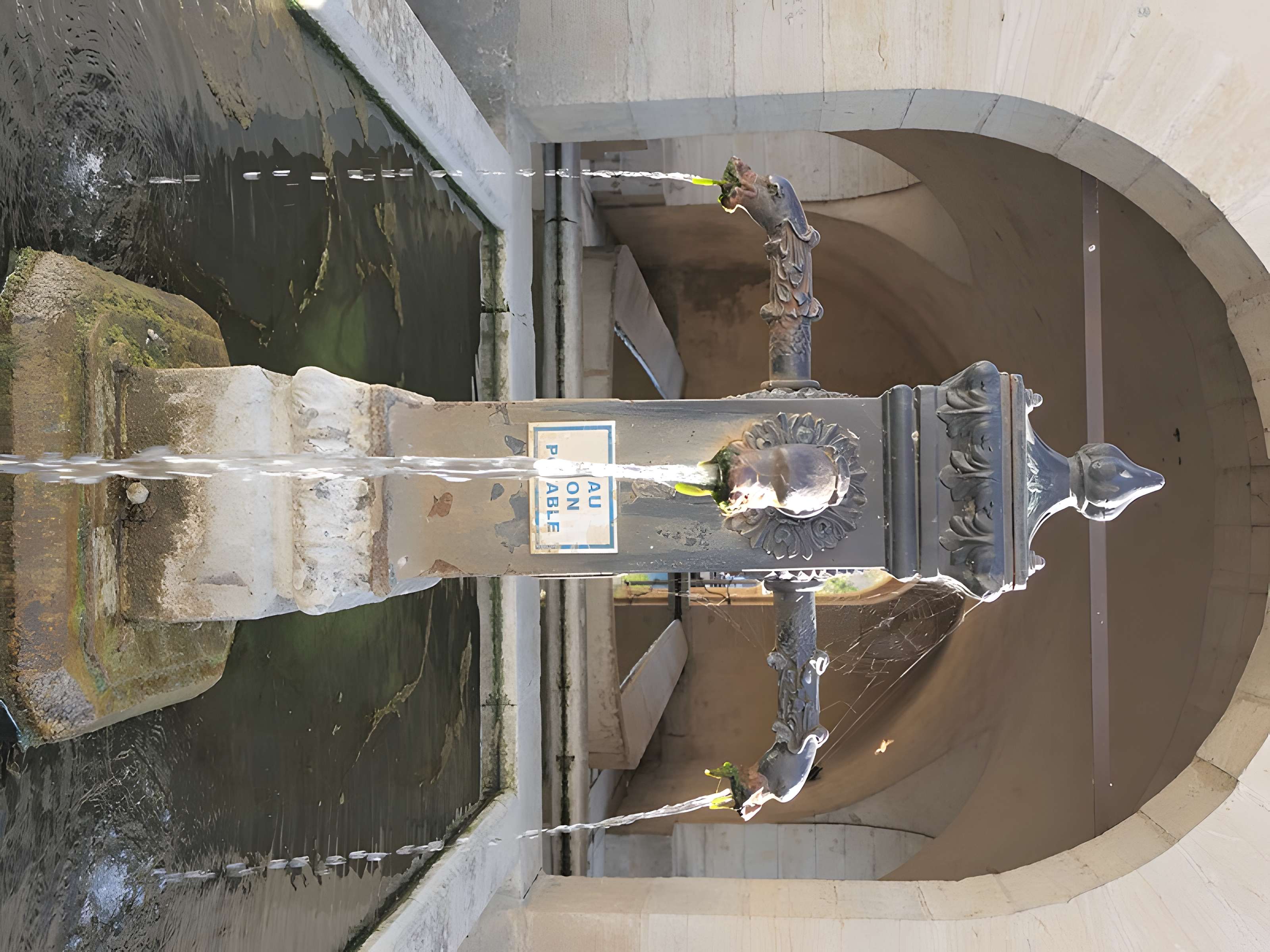 Mairie-lavoir de Beaujeu