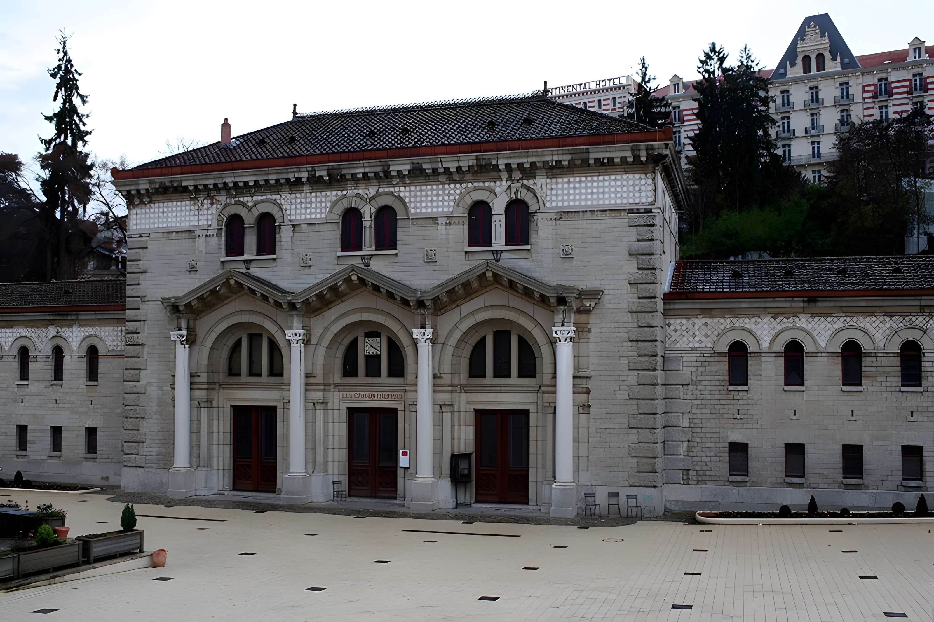 Thermes de Châtel-Guyon 