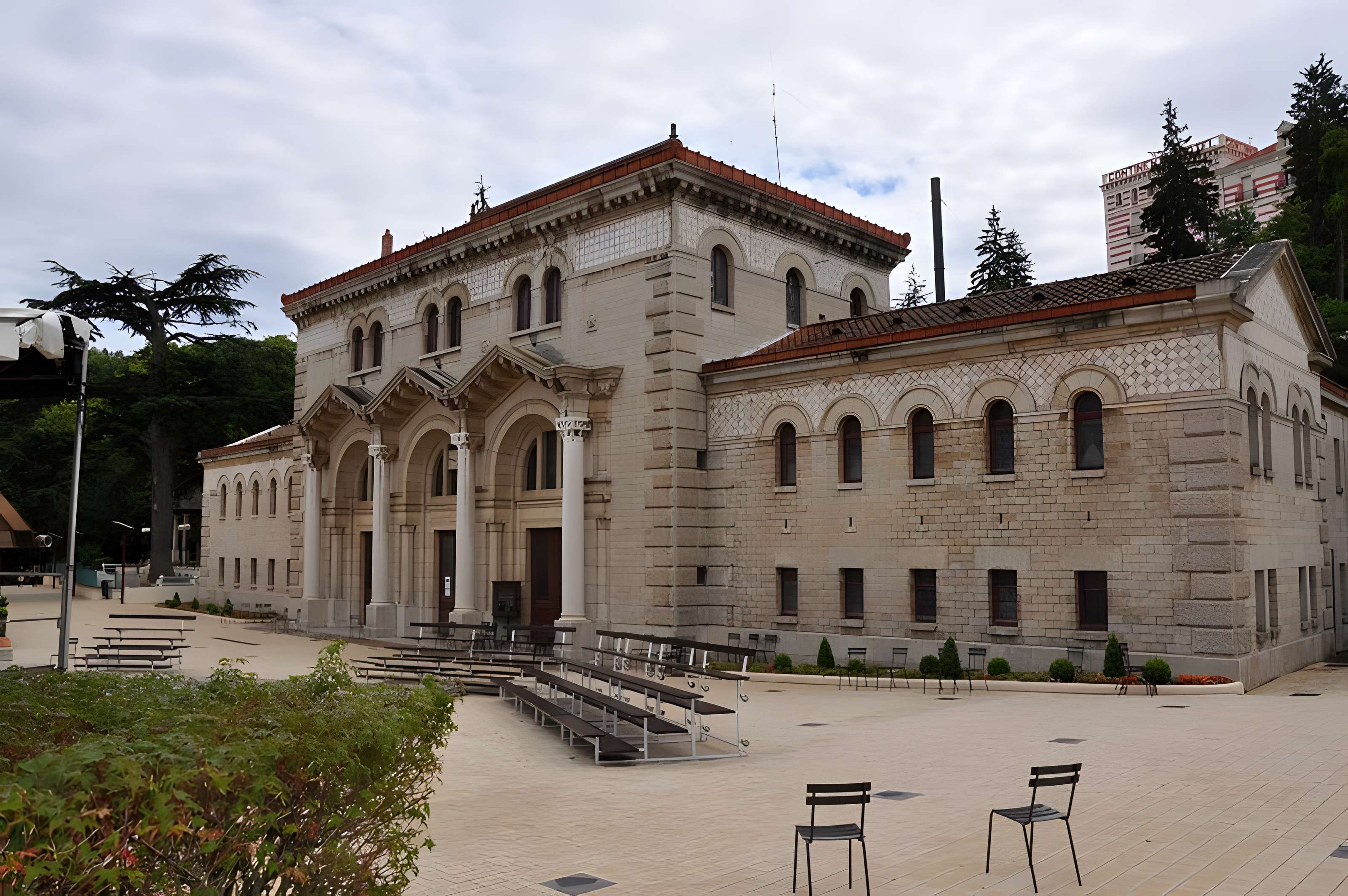 Thermes de Châtel-Guyon