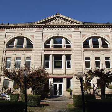 Thermes Napoléon de Plombières-les-Bains