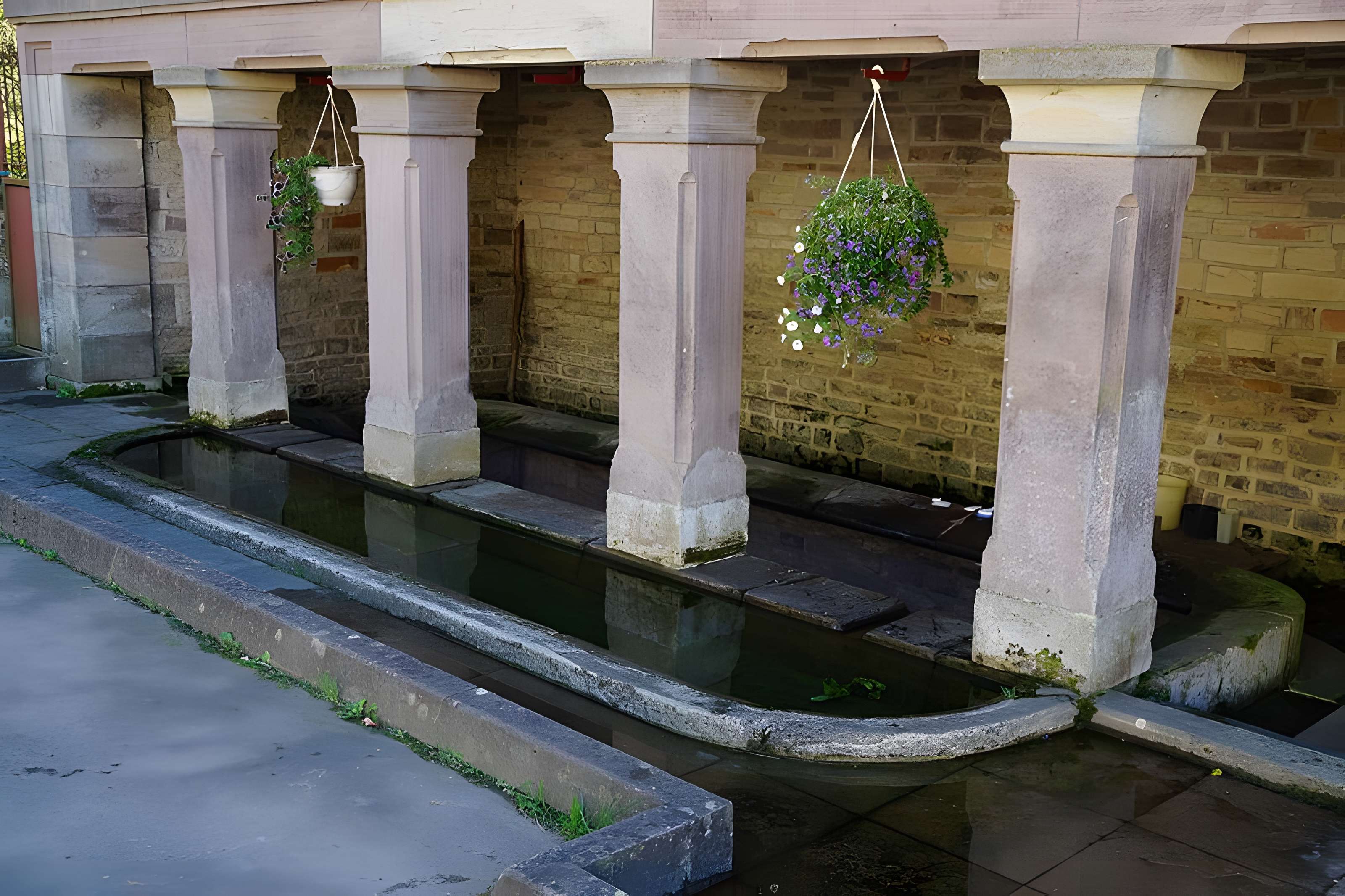 Mairie-lavoir de Belmont