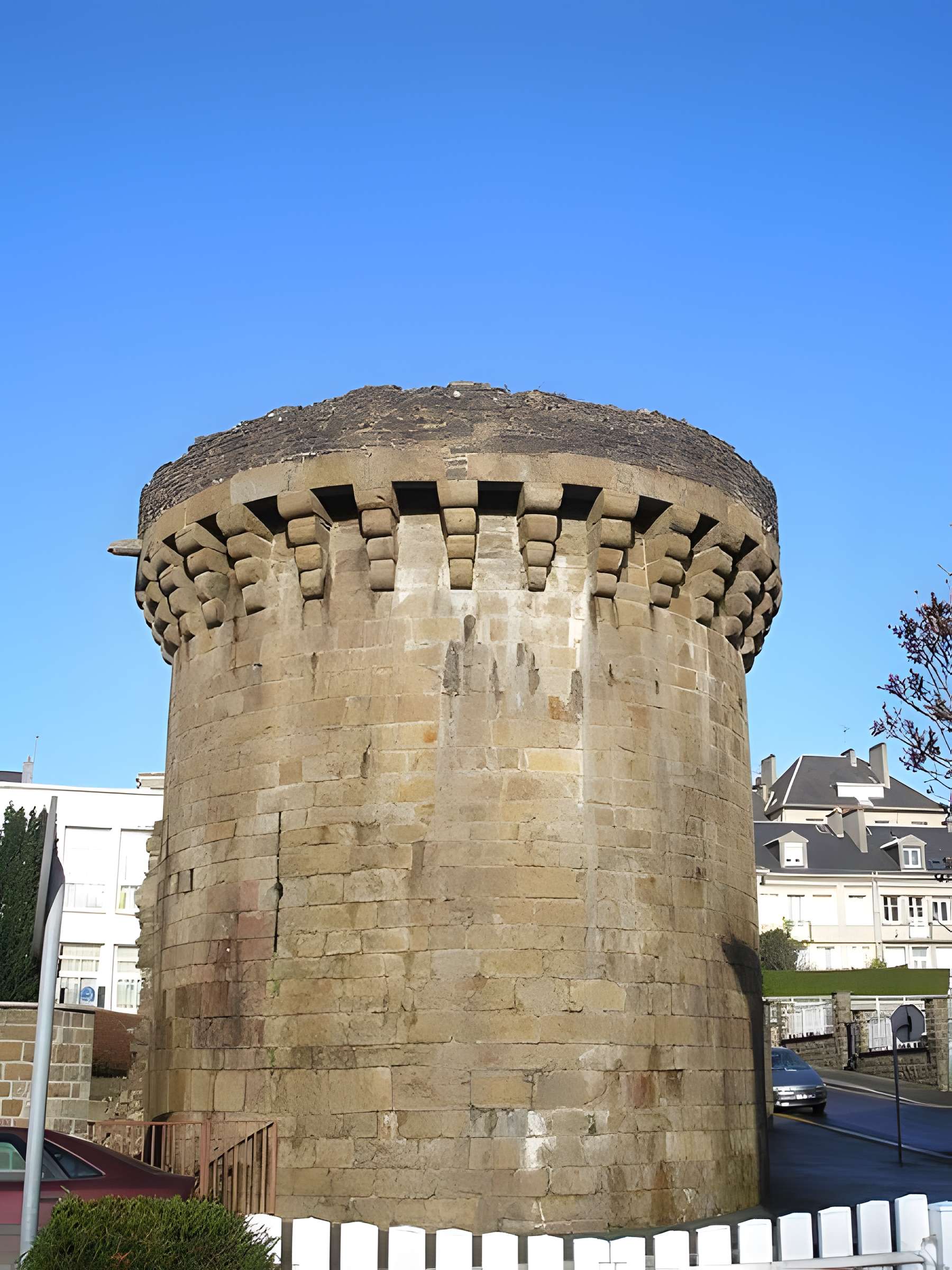 Tour aux Raines de Vire 