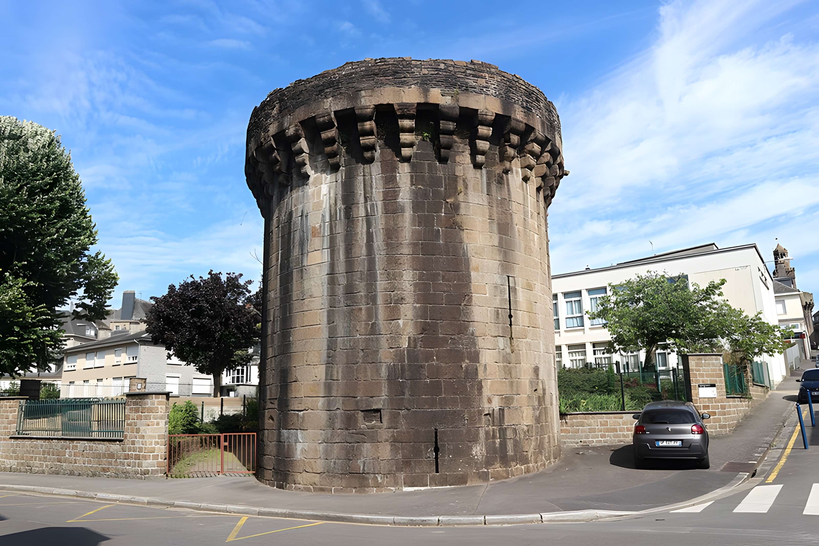 Tour aux Raines de Vire