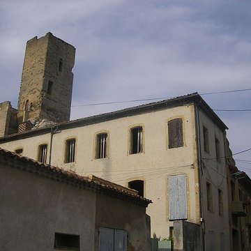 Tour carrée de Roquemaure