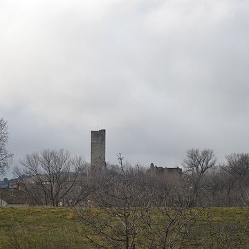 Tour carrée de Roquemaure