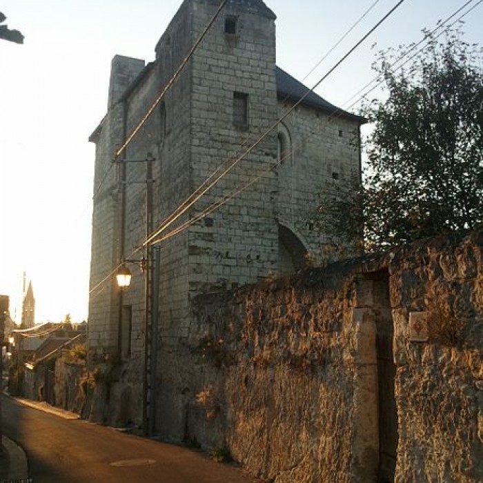 Photo de Tour Chevalot de Beaulieu-lès-Loches