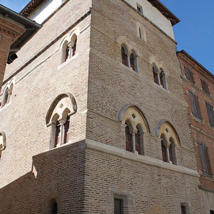 Photo de Tour dArlet de Caussade