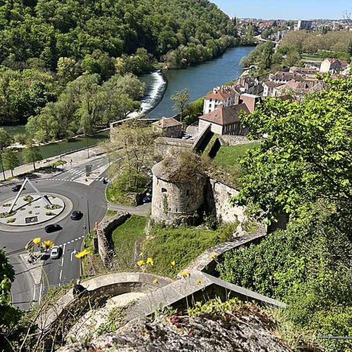 Photo de Tour de Bregille à Besançon