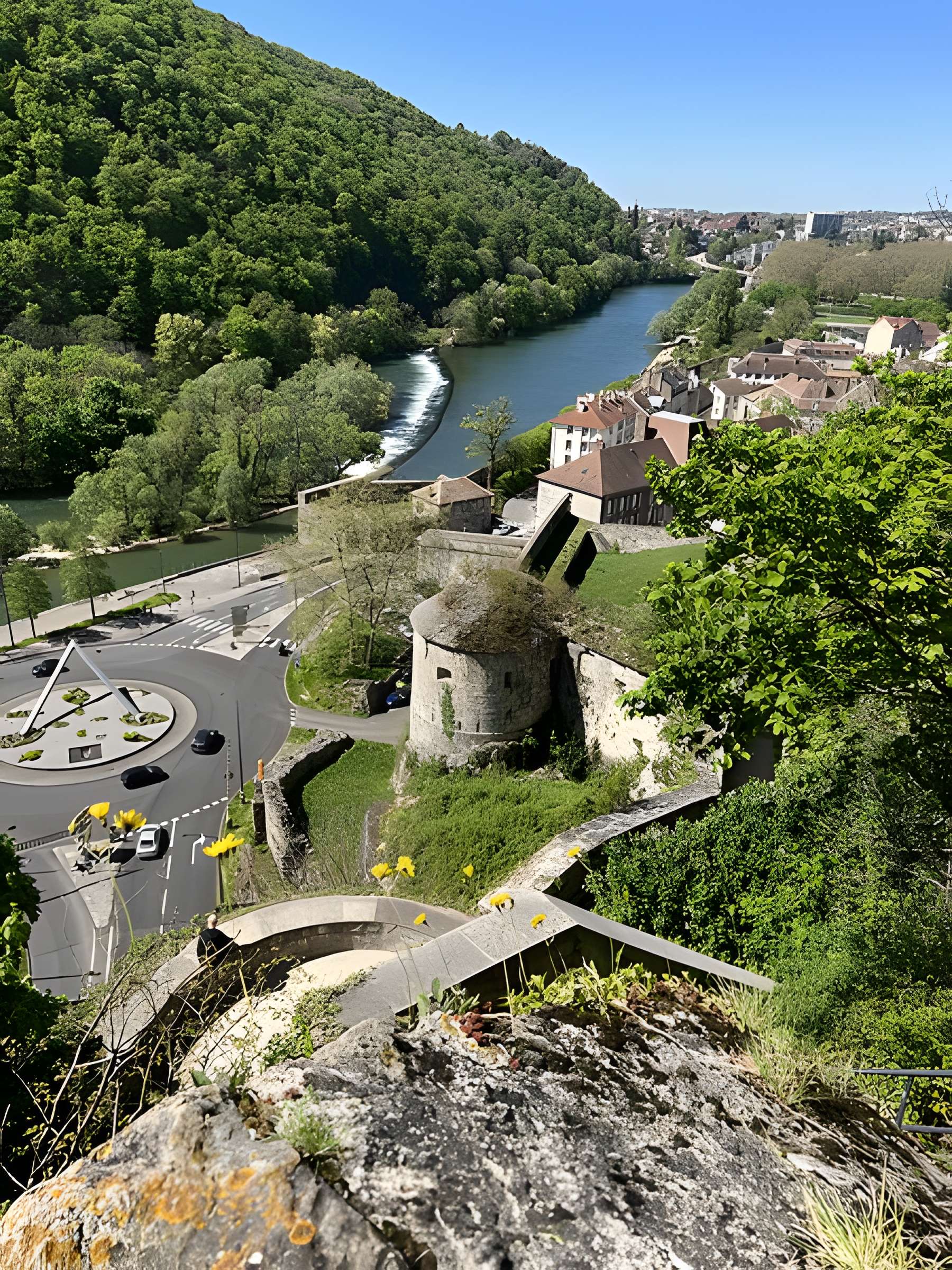 Tour de Bregille à Besançon