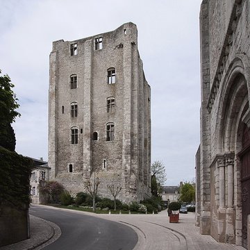 Tour de César à Beaugency