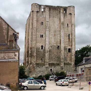 Tour de César à Beaugency