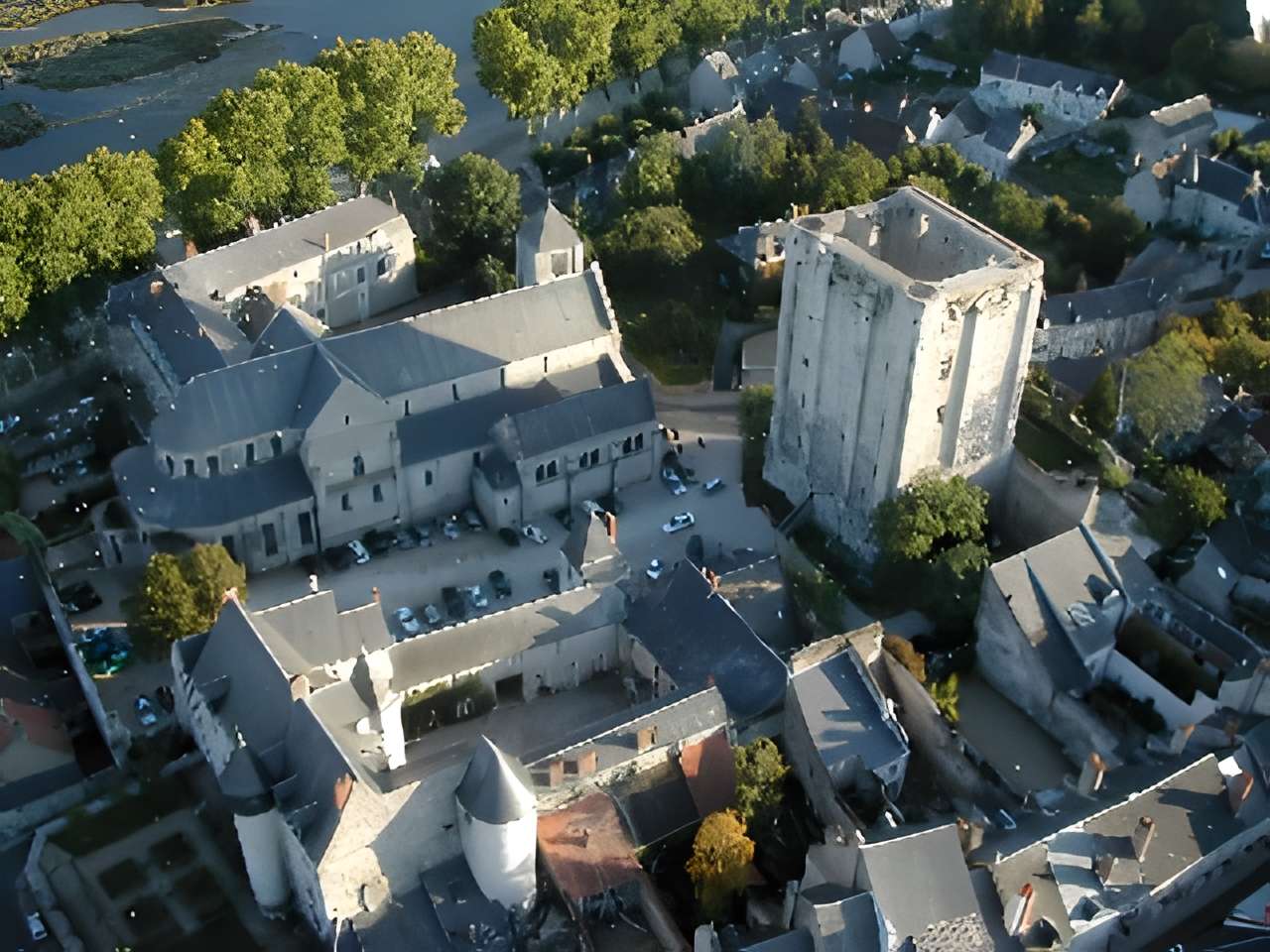 Tour de César à Beaugency