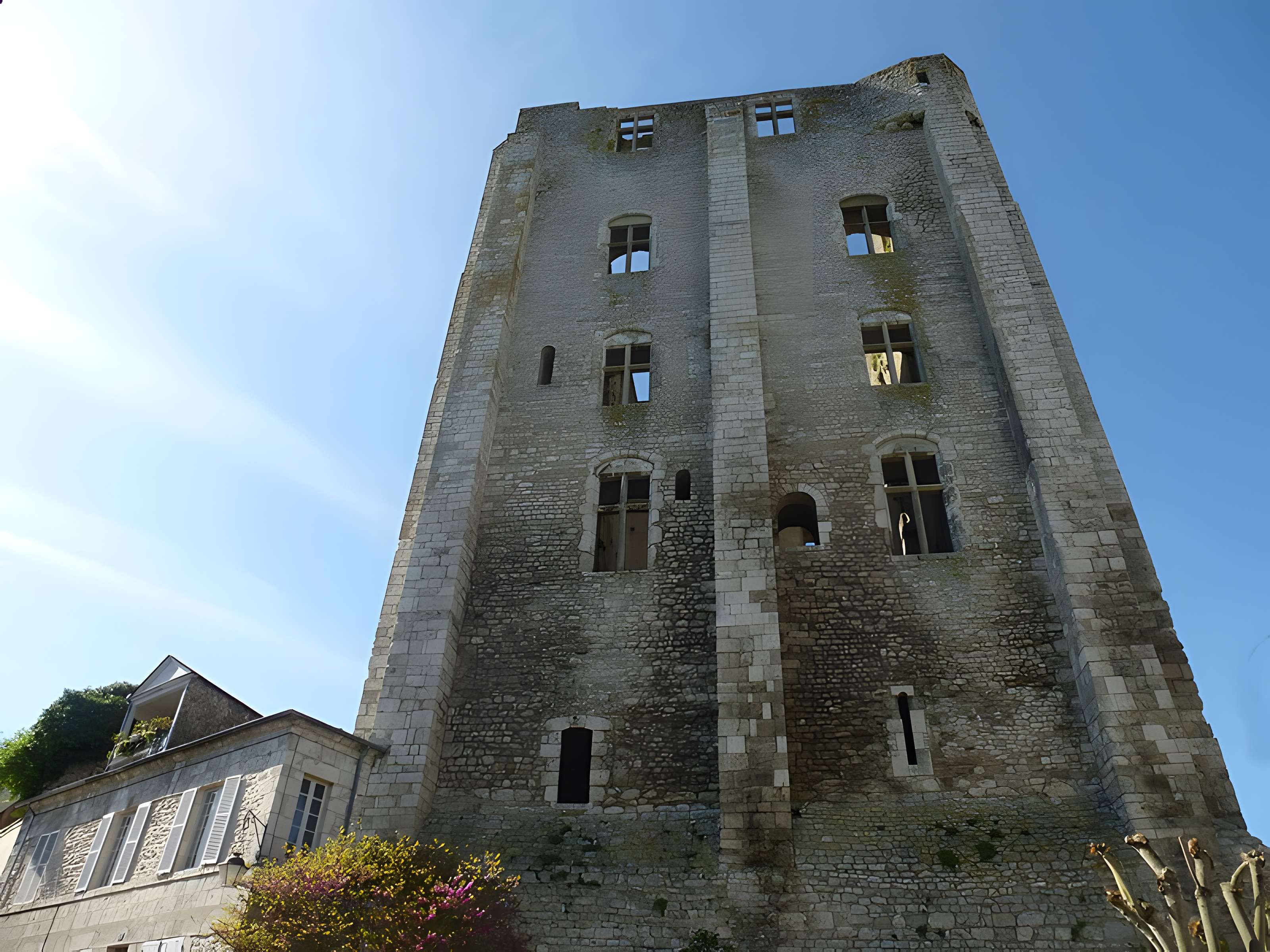 Tour de César à Beaugency