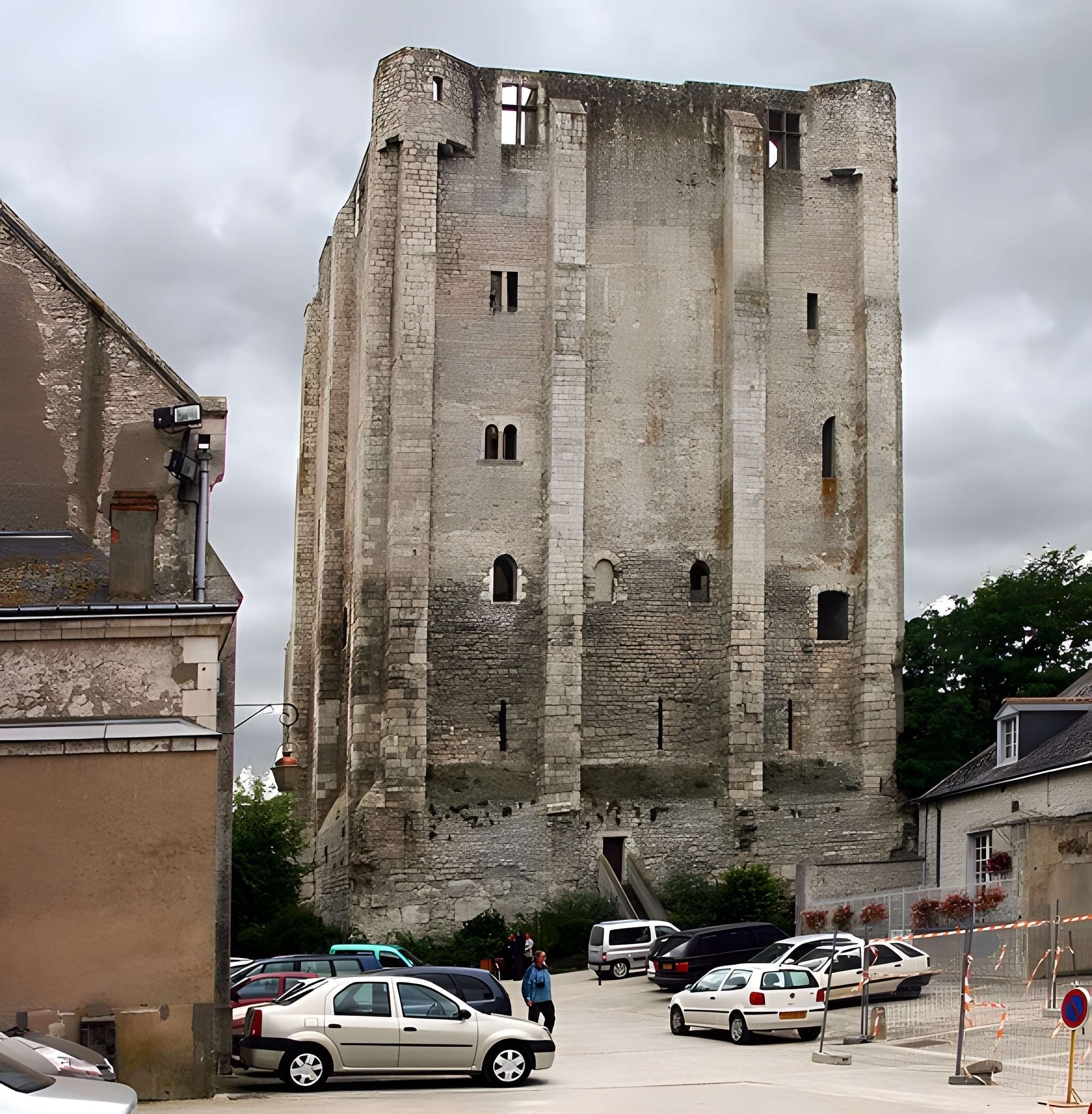 Tour de César à Beaugency